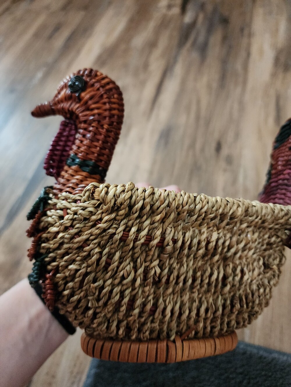 Vintage Turkey Wicker Basket - Picture 3 of 7